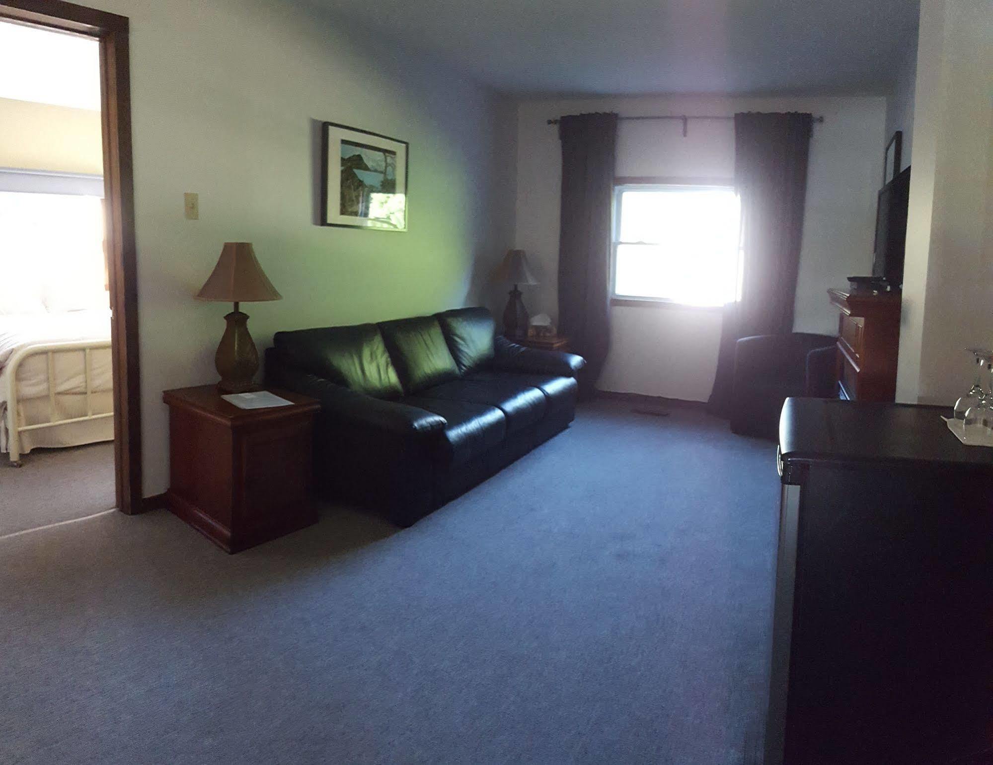 Oakview Lodge & Marina Algonquin Highlands Exterior foto